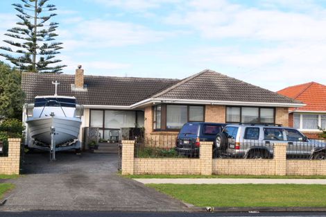 Photo of property in 52 Milton Road, Papatoetoe, Auckland, 2024
