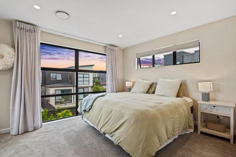 Photo of property in 64 Glidepath Road, Hobsonville, Auckland, 0616