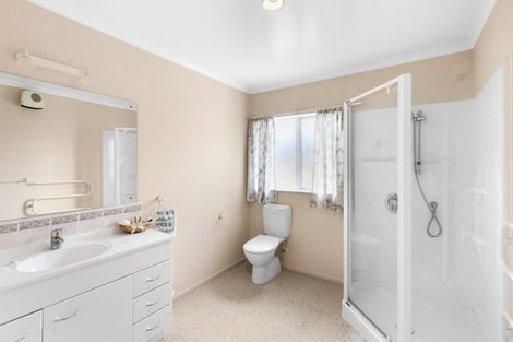 Photo of property in 5 Fairview Place, Havelock North, 4130