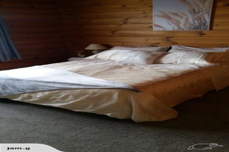 Photo of property in 54 Kaimanawa Street, Kelvin Grove, Palmerston North, 4414