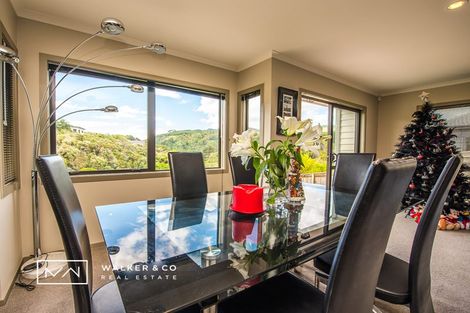 Photo of property in 7 Percy Kinsman Crescent, Riverstone Terraces, Upper Hutt, 5018