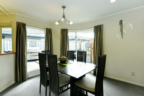 Photo of property in 28 Coleridge Place, Stoke, Nelson, 7011