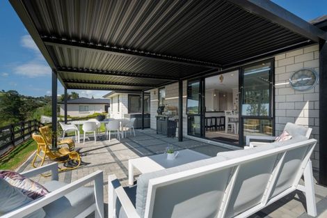 Photo of property in 1 Matariki View, Welcome Bay, Tauranga, 3112