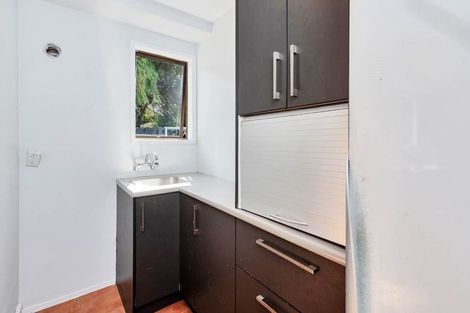 Photo of property in 28 Cranston Street, Torbay, Auckland, 0632