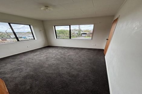 Photo of property in 12 Posa Avenue, Henderson, Auckland, 0612