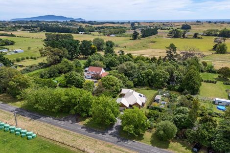 Photo of property in 24 Settlement Road, Te Horo, Otaki, 5582