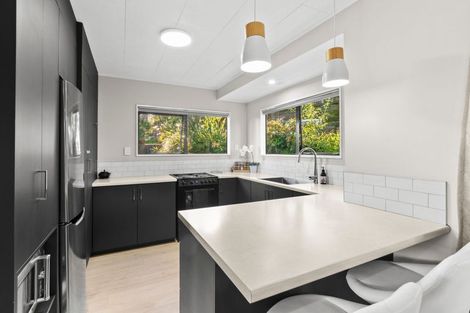 Photo of property in 8 Puketotara Street, Highlands Park, New Plymouth, 4312