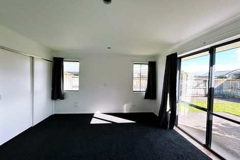 Photo of property in 15 Farnham Close, Rototuna North, Hamilton, 3210