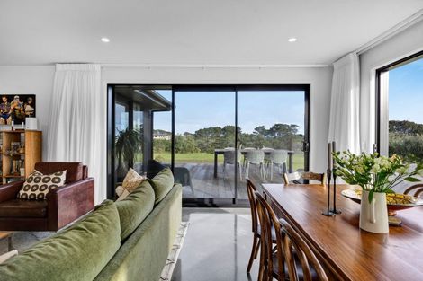 Photo of property in 2 Tasman Street, Opunake, 4616