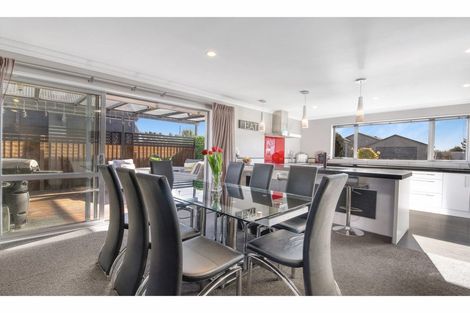 Photo of property in 48 Huntingdon Drive, Rangiora, 7400