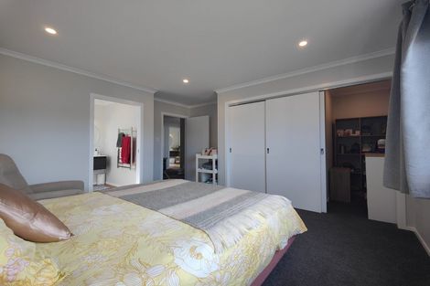 Photo of property in 4 Balmerino Lane, Wallaceville, Upper Hutt, 5018