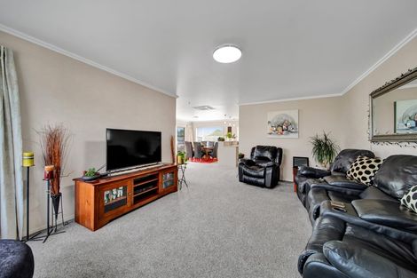 Photo of property in 11 Grey Street, Hawera, 4610