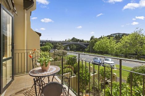 Photo of property in 9/118 Grantham Street, Hamilton Central, Hamilton, 3204