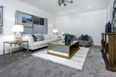 Photo of property in 1/7 Keldale Place, Forrest Hill, Auckland, 0620