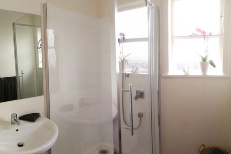 Photo of property in 16 Tirotai Crescent, Westmere, Auckland, 1022