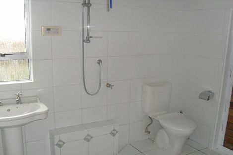 Photo of property in 11 Lawry Street, Moturoa, New Plymouth, 4310