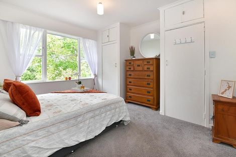 Photo of property in 16 Forrest Hill Road, Forrest Hill, Auckland, 0620