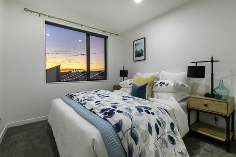 Photo of property in 74 Te Oneroa Way, Long Bay, Auckland, 0630