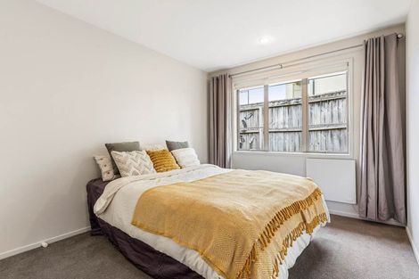 Photo of property in 5 George Deane Place, Greenhithe, Auckland, 0632