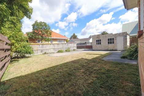 Photo of property in 230 Fox Street, Hamilton East, Hamilton, 3216