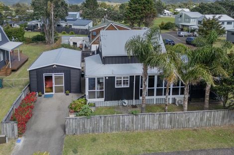 Photo of property in 1a Campbell Court, Pauanui, Hikuai, 3579