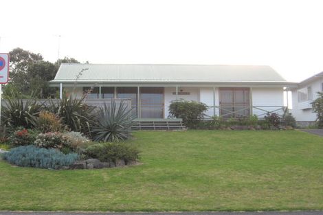 Photo of property in 107 Pohutukawa Crescent, Whangamata, 3620