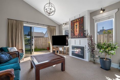 Photo of property in 16 Astelia Lane, Papamoa Beach, Papamoa, 3118