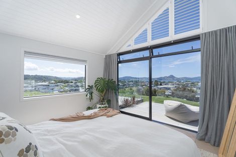 Photo of property in 5 Joyce Harsant Place, Cooks Beach, 3591