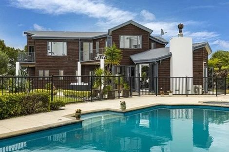 Photo of property in 99 Potter Road, Dairy Flat, Albany, 0792