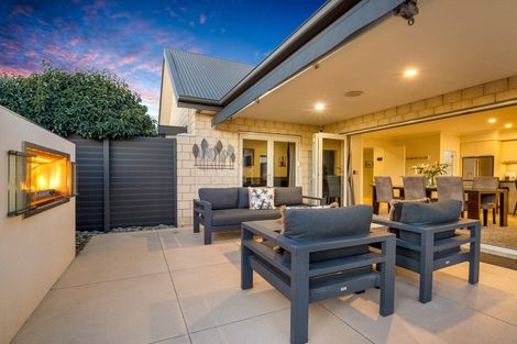 Photo of property in 33 Oak Tree Lane, Rolleston, 7614