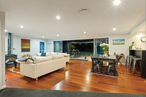 Photo of property in 875 Hibiscus Coast Highway, Waiwera, Orewa, 0994