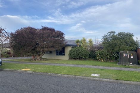 Photo of property in 81 Parnell Heights, Kelvin Grove, Palmerston North, 4414