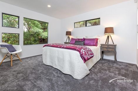 Photo of property in 1/3 Albany Highway, Unsworth Heights, Auckland, 0632