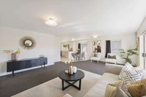 Photo of property in 16 Munroe Road, Ranui, Auckland, 0612