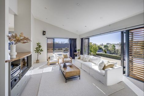 Photo of property in 50 Iona Road, Havelock North, 4130