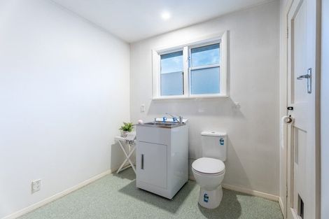 Photo of property in 149 Avonhead Road, Avonhead, Christchurch, 8042