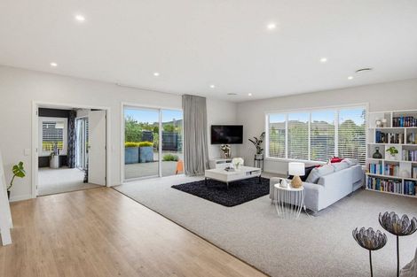 Photo of property in 18 Petrel Close, Paraparaumu Beach, Paraparaumu, 5032