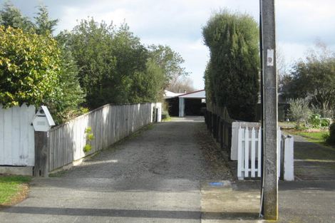 Photo of property in 145 Pembroke Street, Carterton, 5713