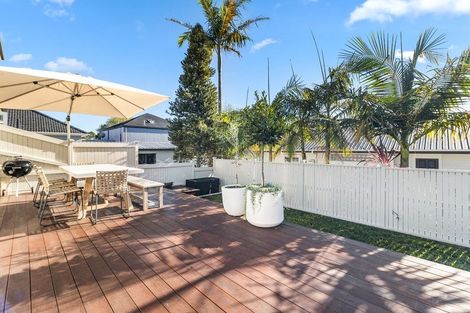 Photo of property in 55 Premier Avenue, Point Chevalier, Auckland, 1022