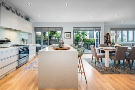 Photo of property in 131 Kowhai Road, Mairangi Bay, Auckland, 0630
