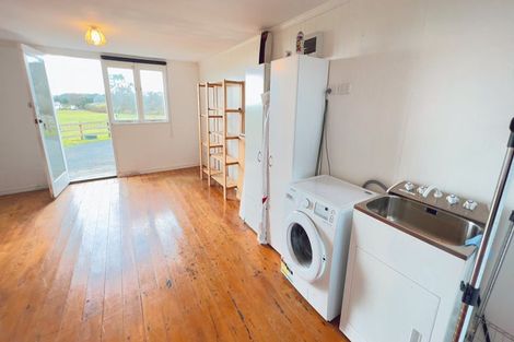 Photo of property in 274 Clevedon Kawakawa Road, Clevedon, Papakura, 2585