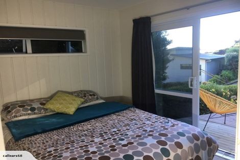 Photo of property in 14b Kahu Road, Paremata, Porirua, 5024