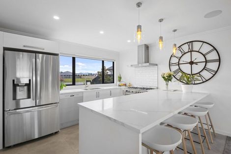 Photo of property in 21 Suffolk Drive, Kirwee, 7571