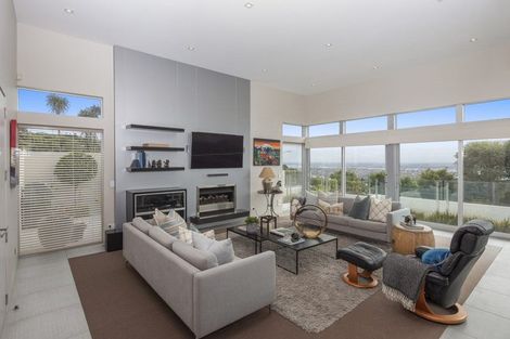 Photo of property in 50 Longhurst Terrace, Cashmere, Christchurch, 8022