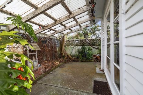 Photo of property in 35 Allen Terrace, Tawa, Wellington, 5028