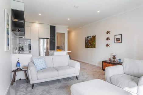 Photo of property in 12/2 Warrant Officer Lane, Hobsonville, Auckland, 0616