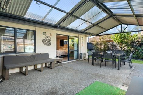 Photo of property in 42 Palazzo Drive, Papamoa Beach, Papamoa, 3118