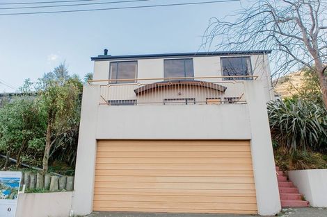 Photo of property in 37 Cornwall Road, Lyttelton, 8082