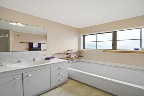 Photo of property in 53 Gills Road, Bucklands Beach, Auckland, 2014