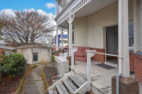 Photo of property in 40 Manor Place, Dunedin Central, Dunedin, 9016